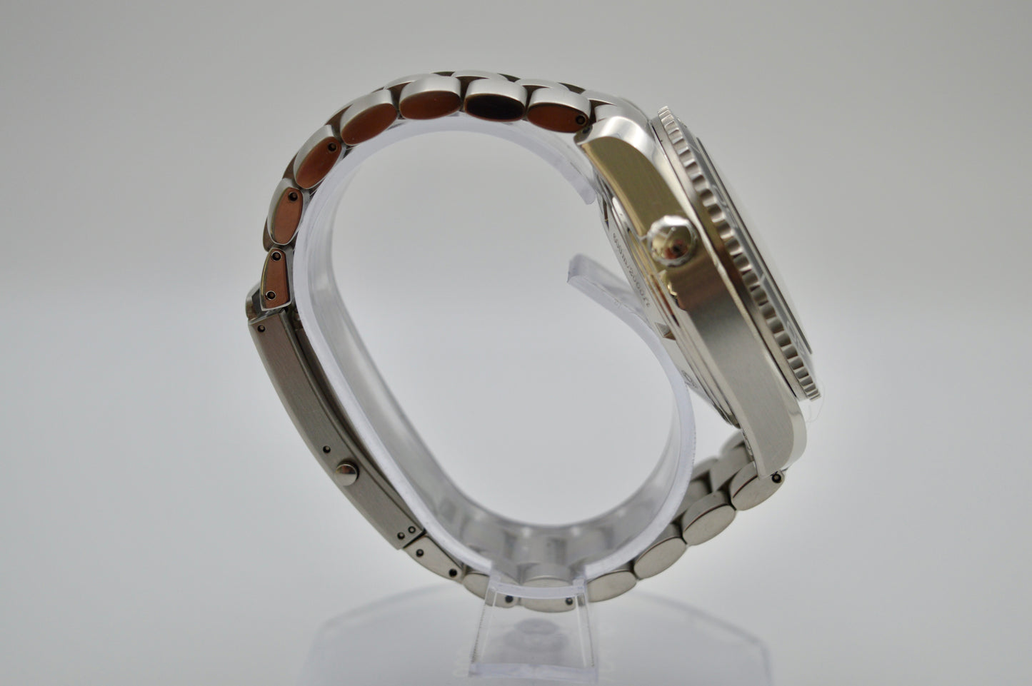 Omega Seamaster Planet Ocean XL Co-Axial Chronograph 45.5 mm 04/2012
