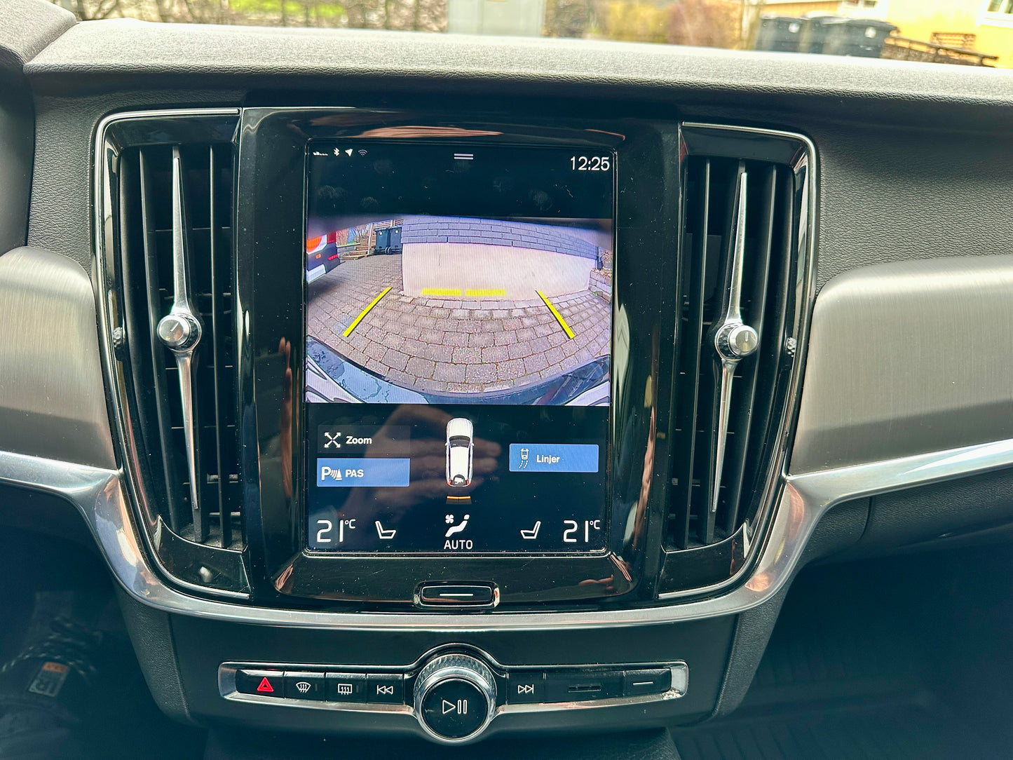 Volvo V90 D4 Momentum Automat Läder 2019