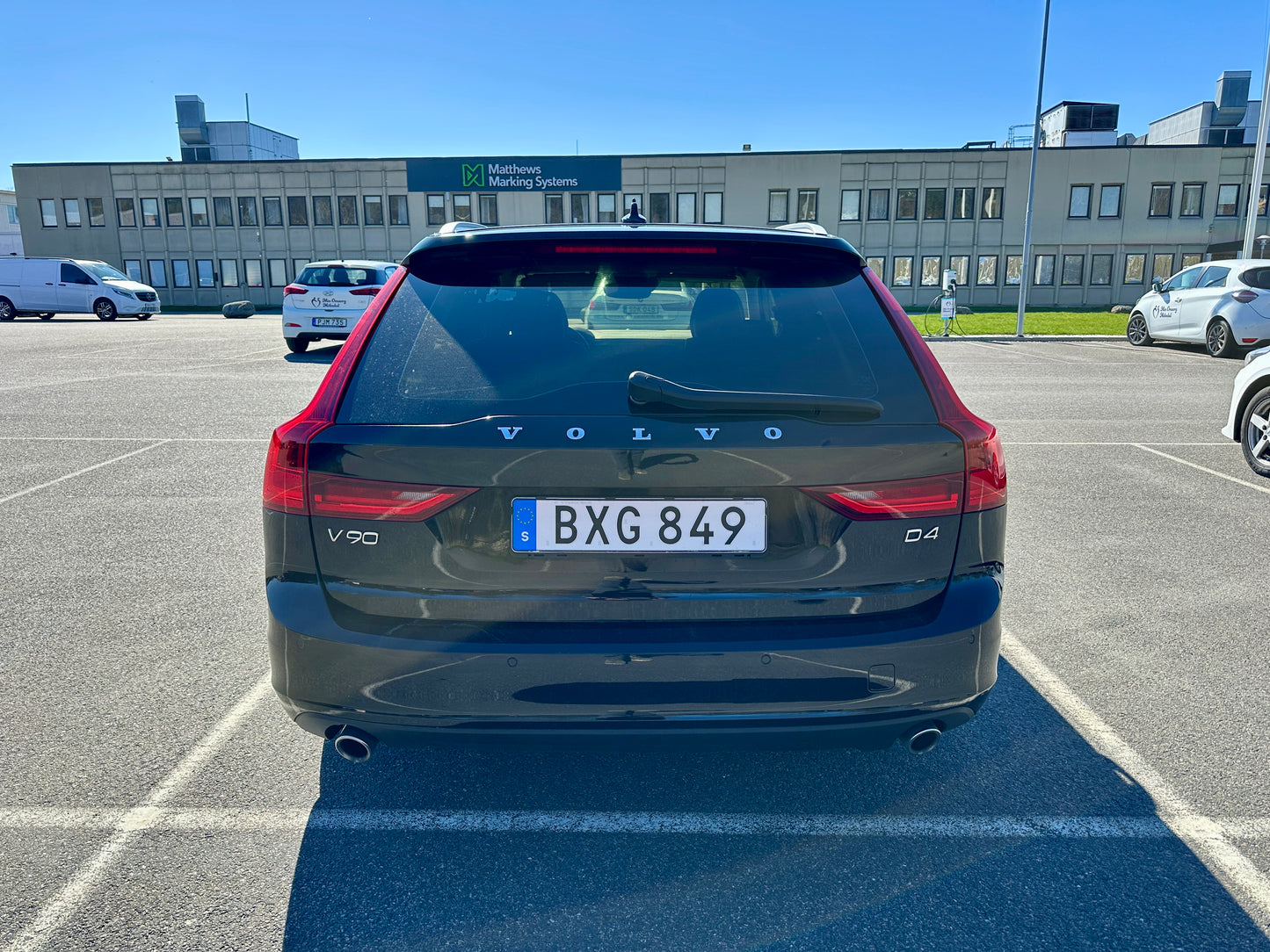 Volvo V90 D4 Momentum Automat Läder 2019